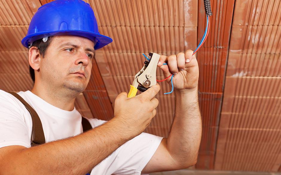 électricien maintenance Paris 3
